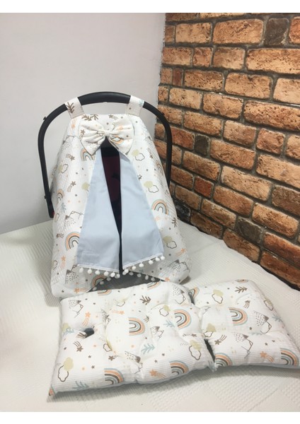 Mavi Pikeli ve Poplin Kumaş, Ponponlu Puset Örtüsü ve Puset Minderi 2'li Set