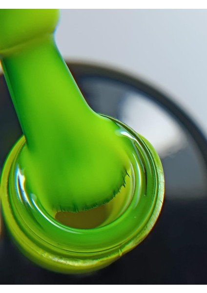 Glamour Neon Yeşili Rengi Kalıcı Oje 203 Tpo Free fiyatları