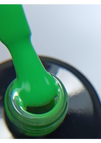 Glamour Yeşil Rengi Kalıcı Oje 221 Tpo Free fiyatları