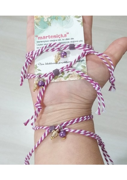 Üç Adet Renkli Inci ve Kaplumbağa Sallantılı Marteniçka Bileklik
