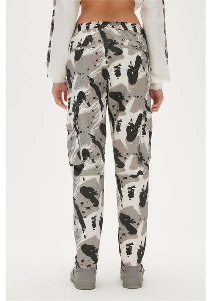 Gwen Cargo Sweatpants Off-White Beyaz Kadın Pantolon fırsatları