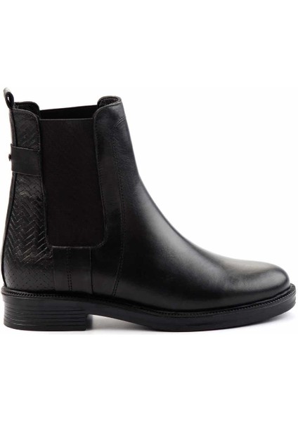 Siyah Leather Kadın Bot & Bootie K02531207103 fiyatları