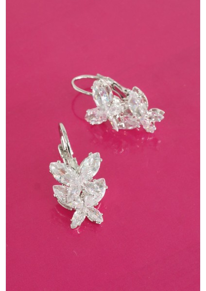 Kadın Vip Seri Baget Zirkon Taşlı 925 Ayar Gümüş Klipsli Küpe Seti fiyatları