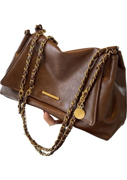 Kadınlar Için Popüler Retro Moda Büyük Kapasiteli Koltuk Altı Çantası 2023 Yeni Sonbahar ve Kış Basit Zincir Omuz Crossbody Çanta (Yurt Dışından)