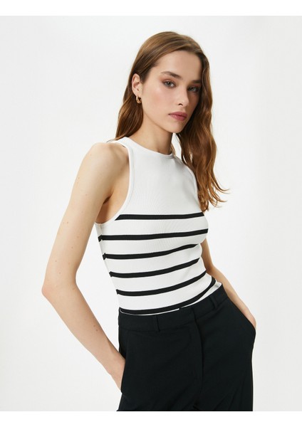 Halter Yaka Atlet Kolsuz Fitilli