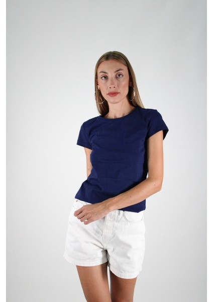 Lacivert Kısa Kollu Kadın Tişört