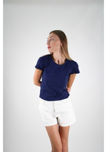 Lacivert Kısa Kollu Kadın Tişört fiyatları
