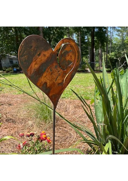 Bahçede 1 Adet Kalp 14GA Metalden Yapılmış Paslı Kalp Bahçede Kalp Kazığı (Yurt Dışından) fiyatları