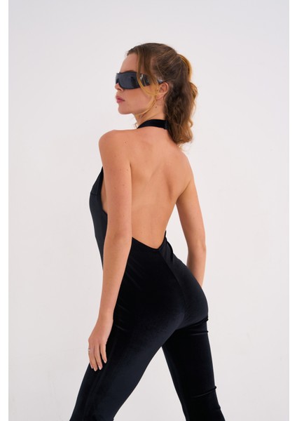 Sırt Dekolteli Kadife Tulum