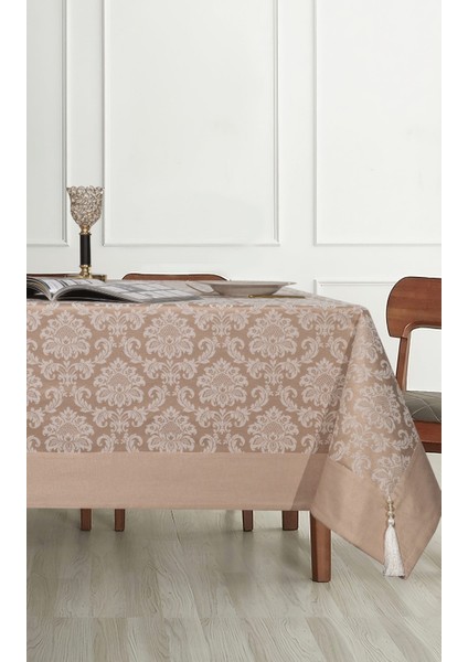 Pamuklu Damask Desen Bej Renk Lüks Masa Örtüsü 160X220 cm