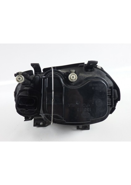 Volkswagen Golf 4 1998 - 2004 Far Sağ Sisli modelleri