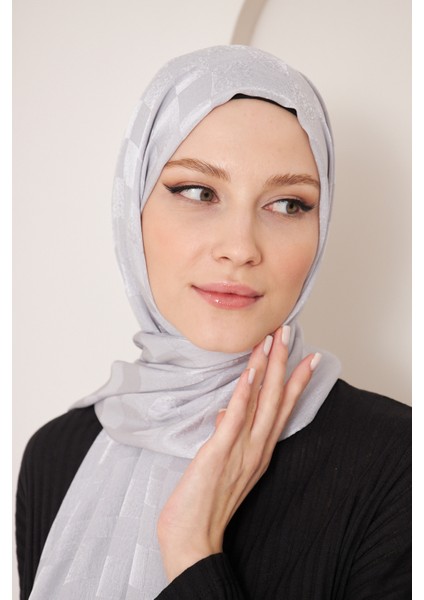 Saka Fashion Dama Desenli Jakarlı Şal
