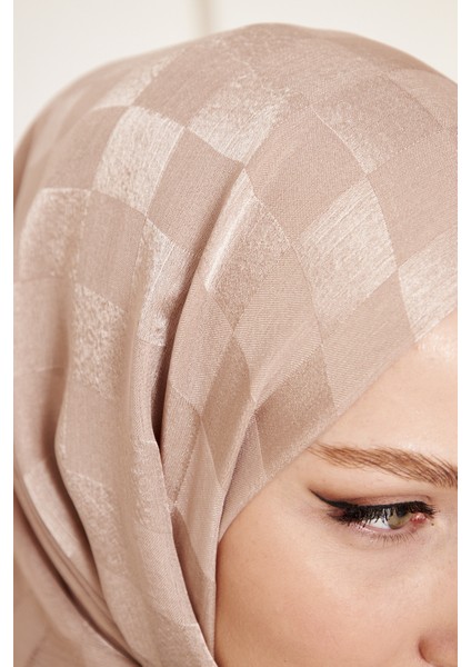 Saka Fashion Dama Desenli Jakarlı Şal