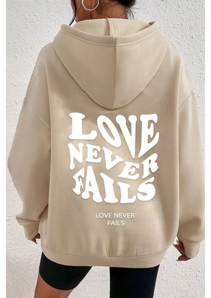 Unisex Love Never Fails Sırt Baskılı Sweatshirt