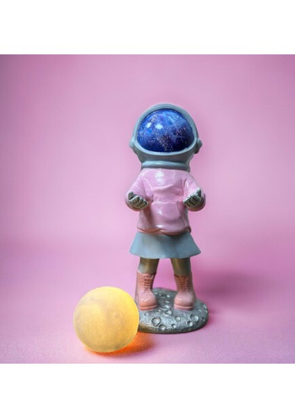 Astronot Kız Heykel Biblo Aydınlatma fiyatları