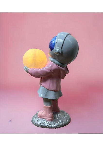 Astronot Kız Heykel Biblo Aydınlatma modelleri