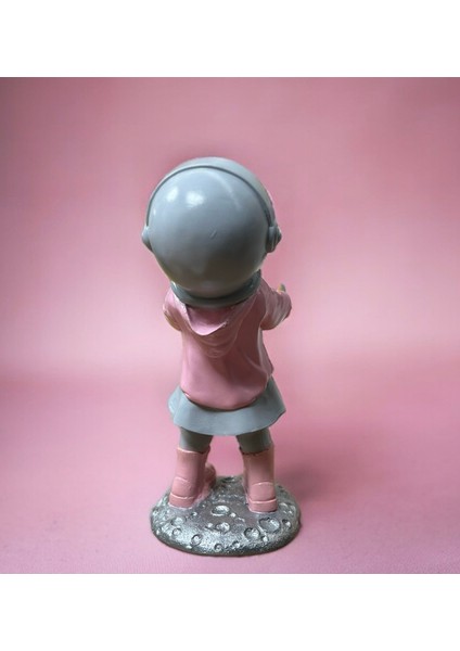 Astronot Kız Heykel Biblo Aydınlatma fırsatları