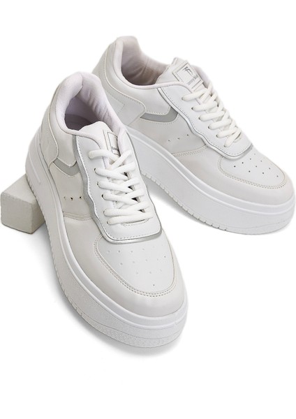 Kadın Beyaz Sneaker Rahat Kalıp Kadın Spor Ayakkabı