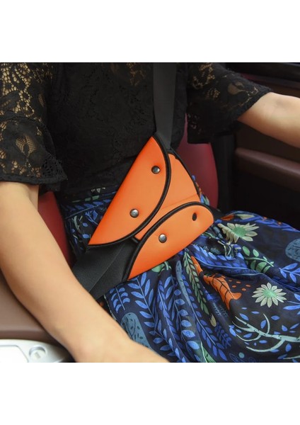 Kırmızı Çocuk Araba Koltuğu Emniyet Kemeri Ayarlanabilir Üçgen Emniyet Emniyet Kemeri Pad Tutucu Çocuk Koruma Araba Aksesuarları (Yurt Dışından) fırsatları