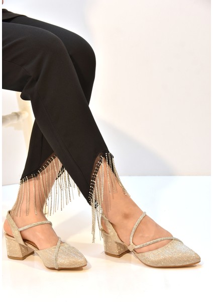 (Wiesse) Taş Biye Detaylı Kalın Topuklu Kadın Ayakkabı Altın