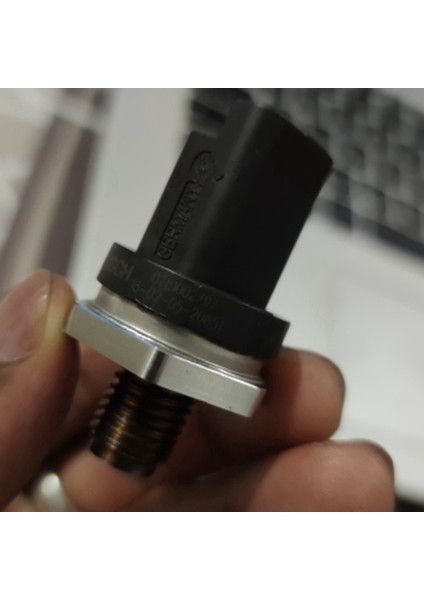 Yakıt Dağıtım Borusu Basınç Sensörü Basınç Tahliye Vanası Yakıt Dağıtım Borusu Sensörü Dönüştürücü Peugeot 0281002797 0281006507 0281002283 (Yurt Dışından)