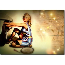 La Vita E Bella Sarışın Kız Kanvas Tablo PP-1014