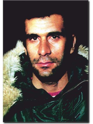 La Vita E Bella Deniz Gezmiş Temalı kanvas Tablo UN-1004