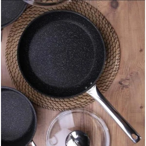 Black Line Granit Döküm 32 cm Tava Siyah