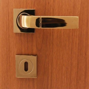 Azm Hırdavat Eros Albifirin (Sarı) Rozetli Kapı Kolu Wc