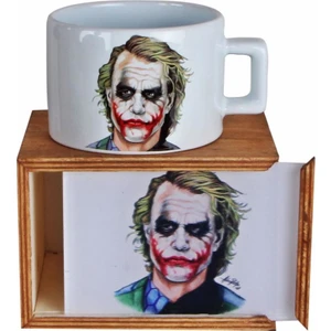 Joker Tasarımlı Doğal Ahşap Kutulu Kupa