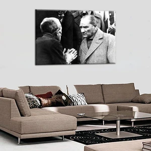 Talya Tablo Köylüyü Dinleyen Atatürk Siyah Beyaz Kanvas - Kontiki