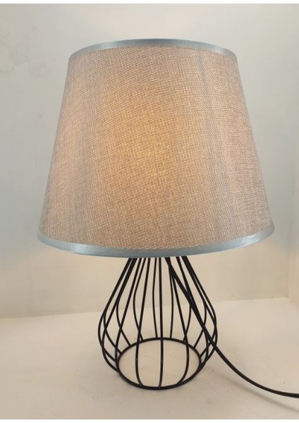 Rustic Metal Kafes Ferforje Ayaklı Gümüş Gri Kumaş Başlıklı Abajur