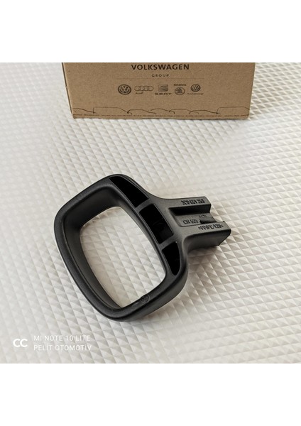 Volkswagen Koltuk Çekme Kolu (Oem) (Sol) 3C0881253 / 3C0881253A