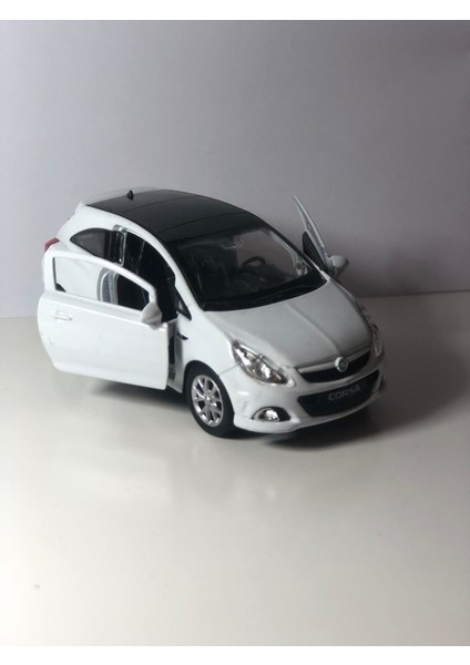 Opel Corsa 1/36 Beyaz