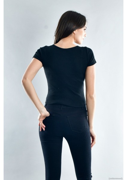 20021671 Kaşkorse U Yaka Kısa Kol Bluz Siyah fiyatları