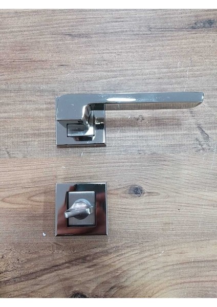 Anka Kapı Kolu ( Wc ) Kare Rozetli