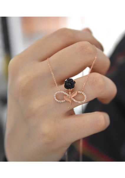 925 Ayar Gümüş Sonsuzluk Siyah Gül Kolye