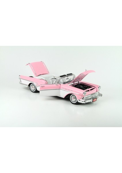 1957 Buick Roadmaster 1/18 Model Araba