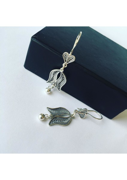 Telkari Gümüş Lale Oksitli Sallantılı Küpe