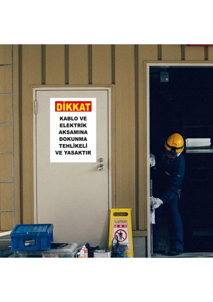 - Dikkat Kablo Ve Elektrk Aksamna Dokunma Tehlikeli Ve Yasaktır Levhası - Dekote Malzeme 25X35Cm modelleri