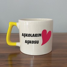 Mor Mürekkep Aşkoların Aşkosu Baskılı Sarı Kulplu D Sevgililer Günü Kupası