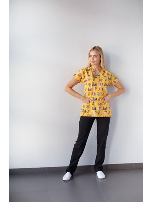 Dr. Mitra Kadın Likralı Yarasa Kol Hemşire Doktor Takım Veteriner Desenli