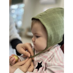 Müslin Kumaş Çift Taraflı Bebek Bonnet Şapka (3-9 Ay)