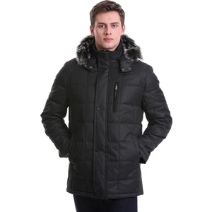 Siyah Slim Fit Hakim Yaka Kürklü Kapüşonlu Kaban