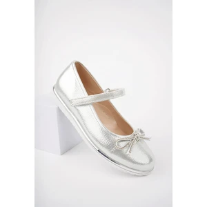 Gimer Avm Termo Taban Bıyık Fiyonk Gümüş Star Kız Çocuk Ayakkabı