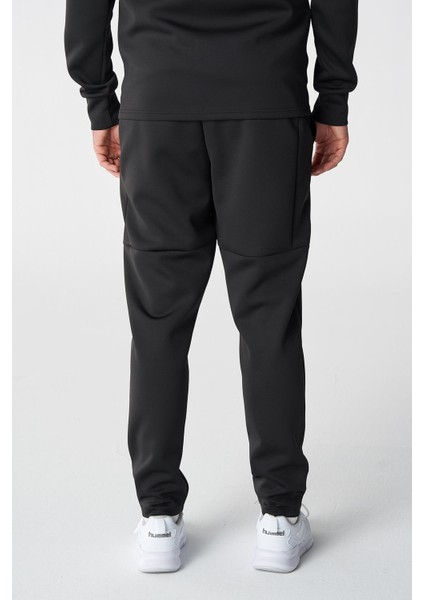 Hmlethan Erkek Siyah Eşofman Altı 931806-2001 fiyatları