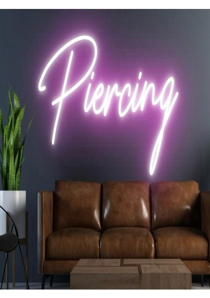 Piercing Yazılı Neon Tabela