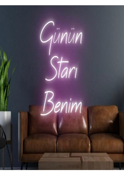 Günün Starı Benim Yazılı Neon Tabela