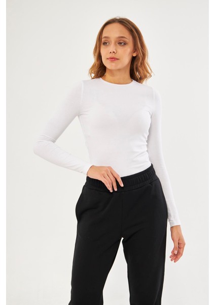 Beyaz Kadın Basic Yuvarlak Yaka Uzun Kollu Bluz - Floris