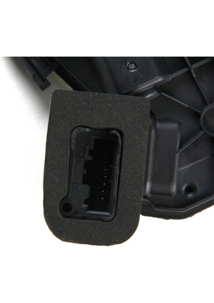 Volkswagen Jetta 2010 - 2014 Kapı Kilidi Arka Sol